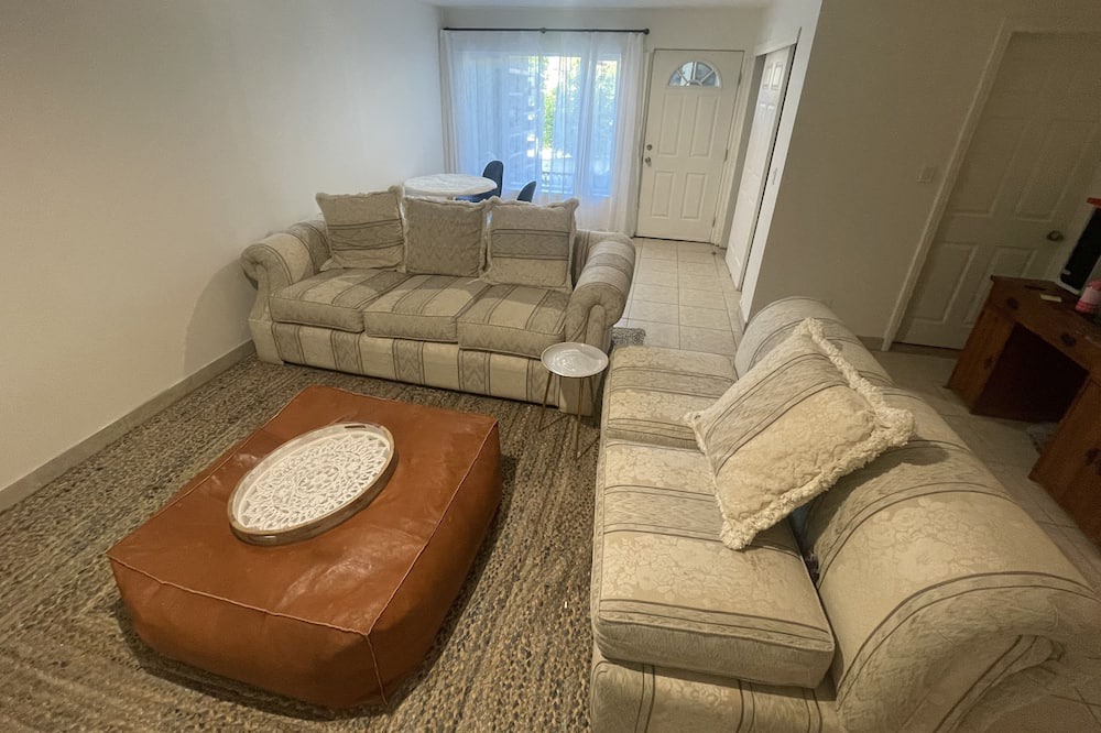 Photo of Livingroom in Val Verde