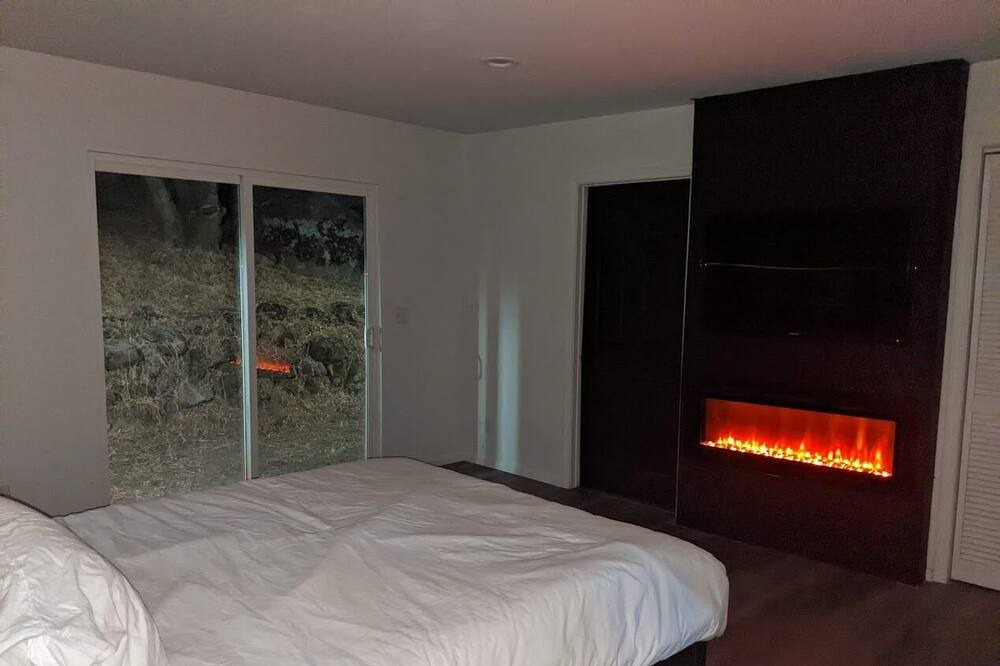 Photo of Bedroom in Mariposa