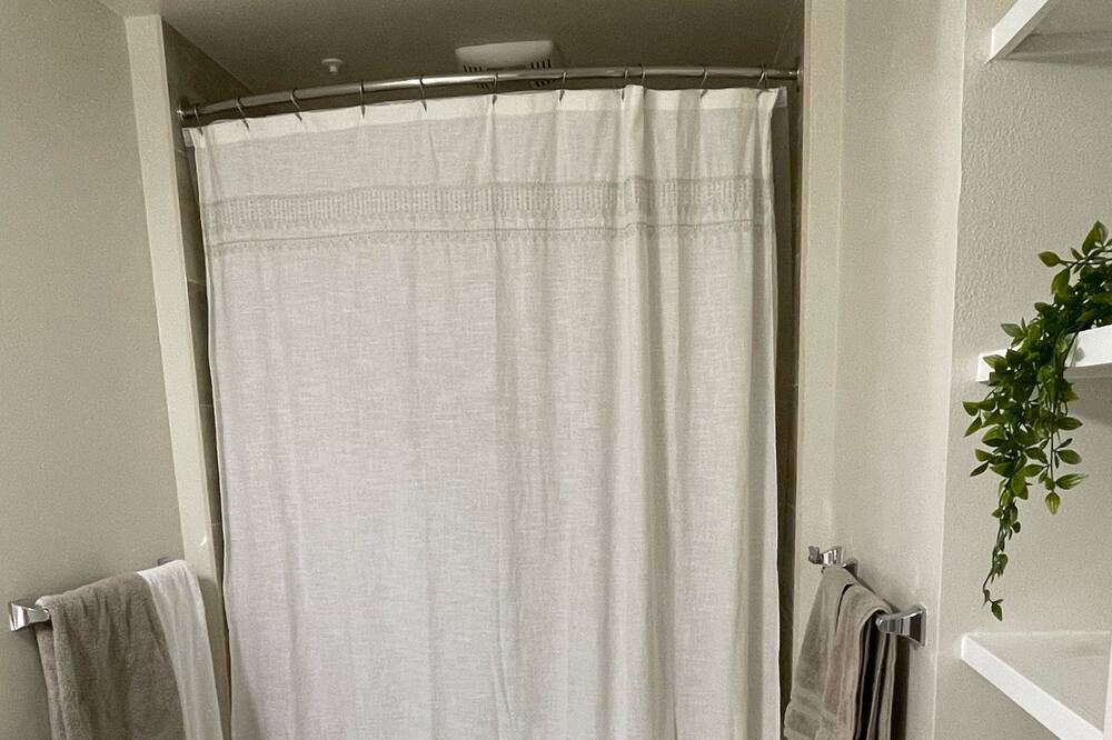 Photo of Bathroom in Laguna Niguel