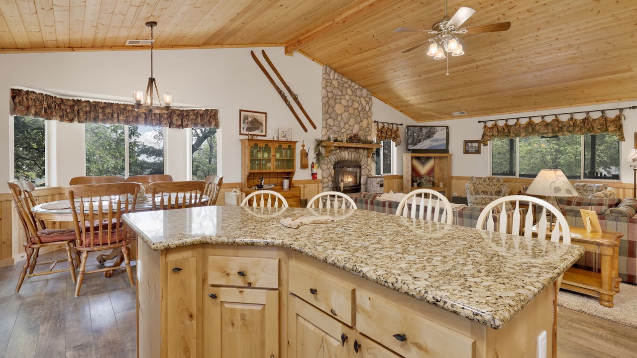 Photo of Kitchen in Upper Moonridge