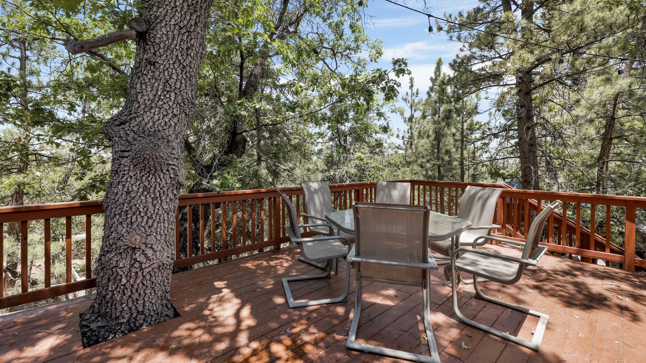 Photo of Outdoor in Upper Moonridge
