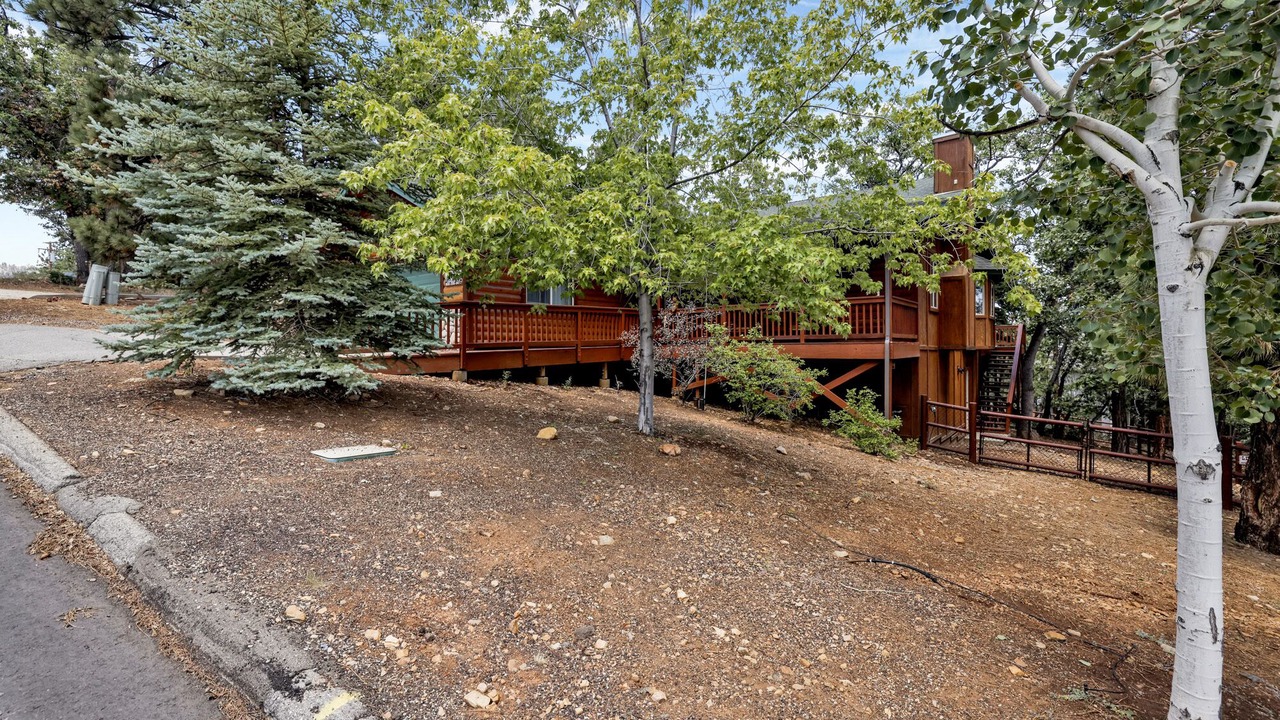 Photo of Outdoor in Upper Moonridge