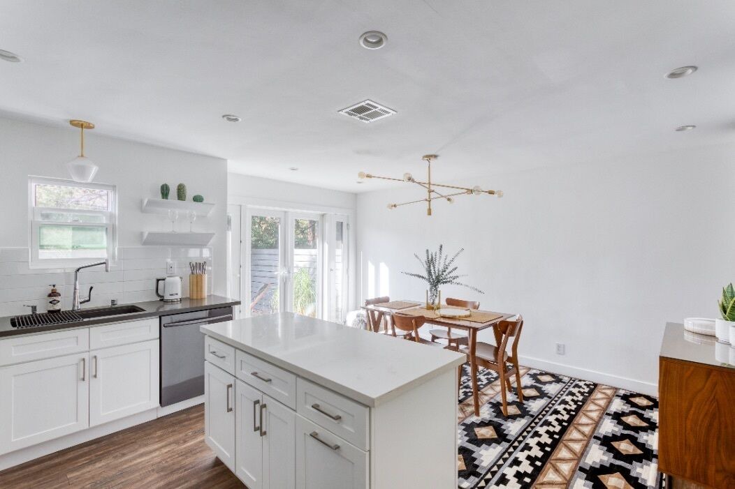 Photo of Kitchen in Verdugo Woodlands