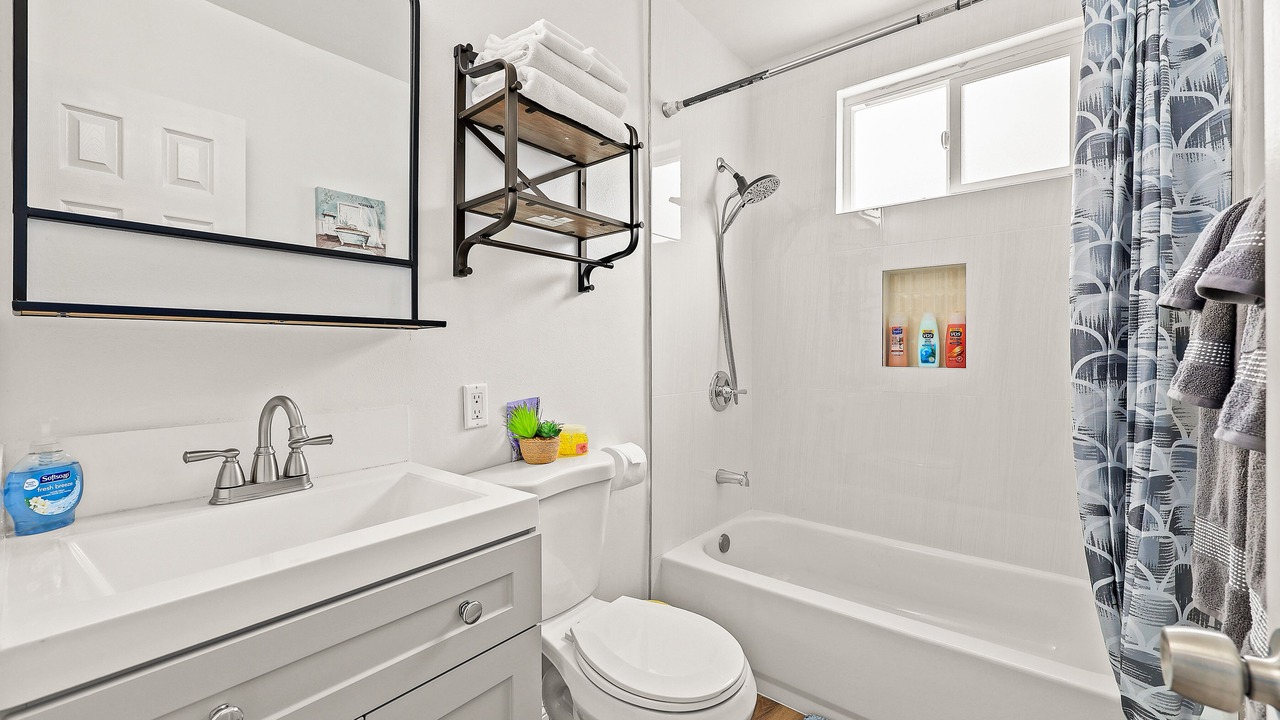 Photo of Bathroom in Alhambra