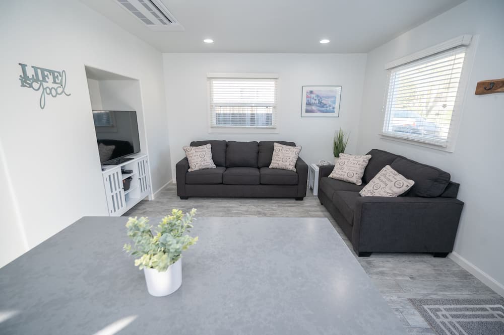 Photo of Livingroom in Shell Beach