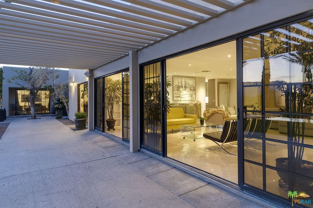 Photo of Patio Balcony in Thousand Palms