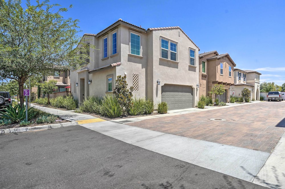 Photo of Others in Menifee