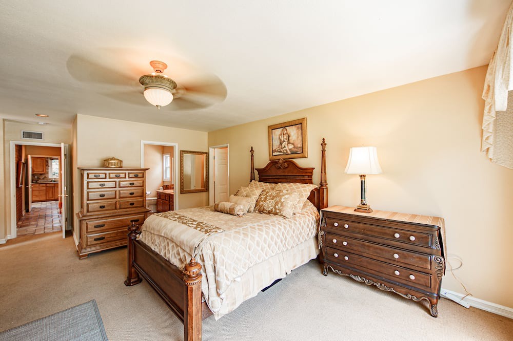 Photo of Bedroom in East Whittier