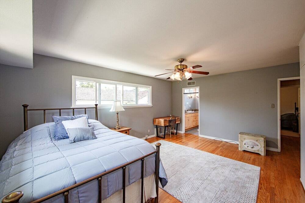 Photo of Bedroom in East Whittier