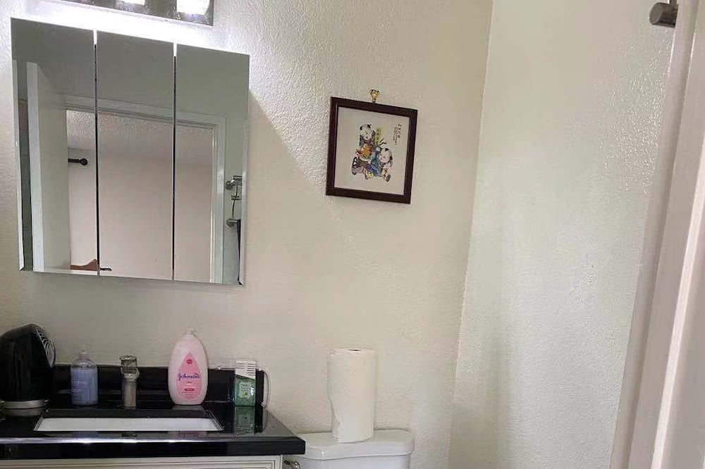Photo of Bathroom in Hacienda Heights