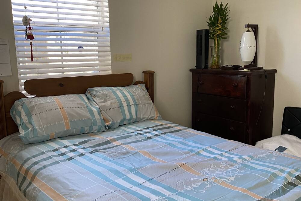 Photo of Bedroom in Chino