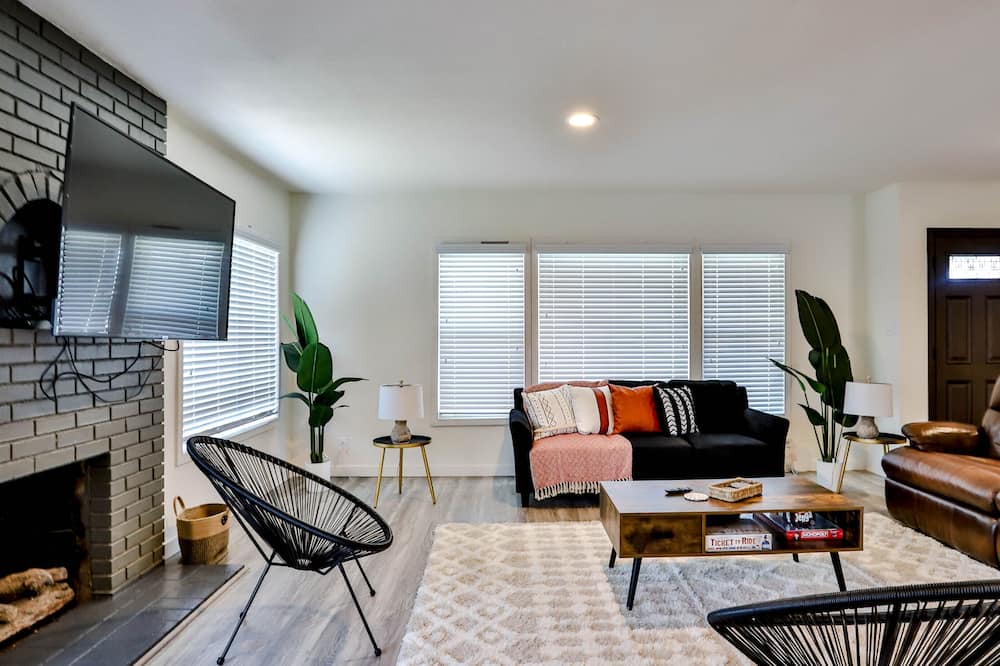Photo of Livingroom in Westminster