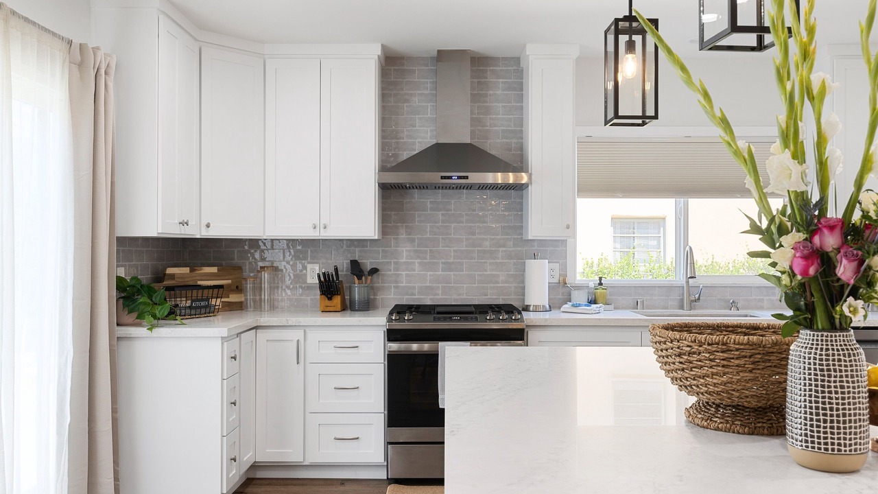 Photo of Kitchen in Miracle Mile