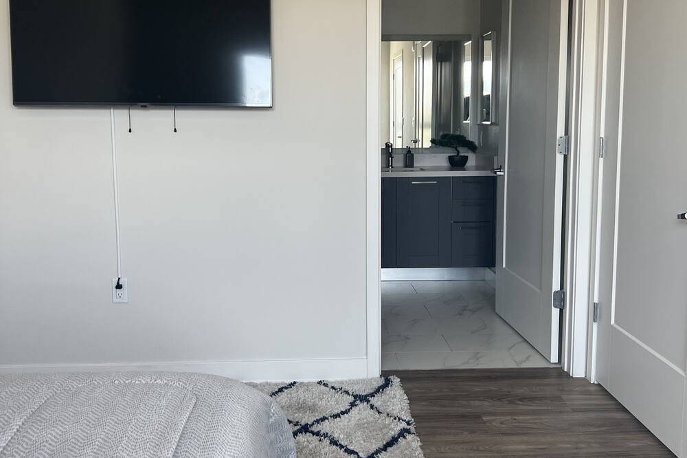 Photo of Bedroom in Downtown