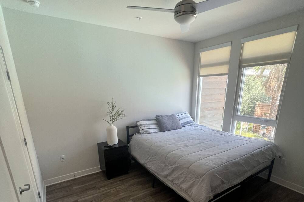 Photo of Bedroom in Downtown