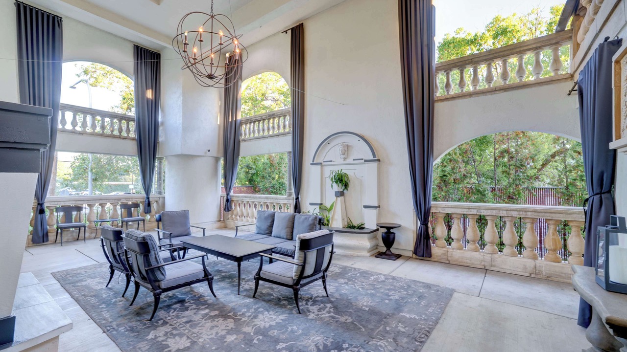 Photo of Patio Balcony in Healdsburg