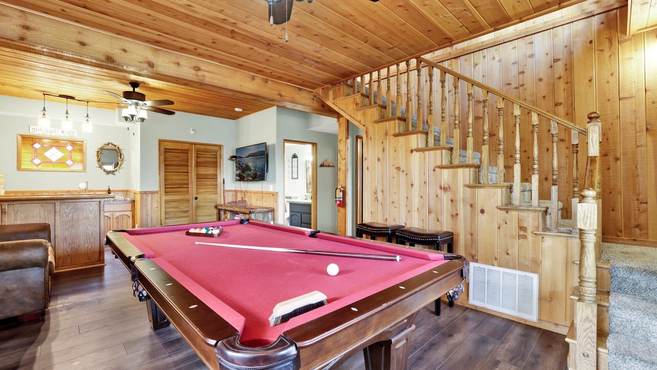 Photo of Bedroom in Big Bear City