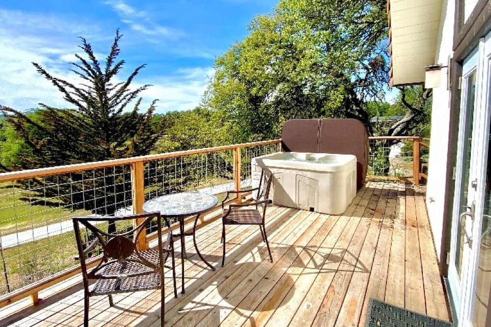 Photo of Patio Balcony in Carmel Valley