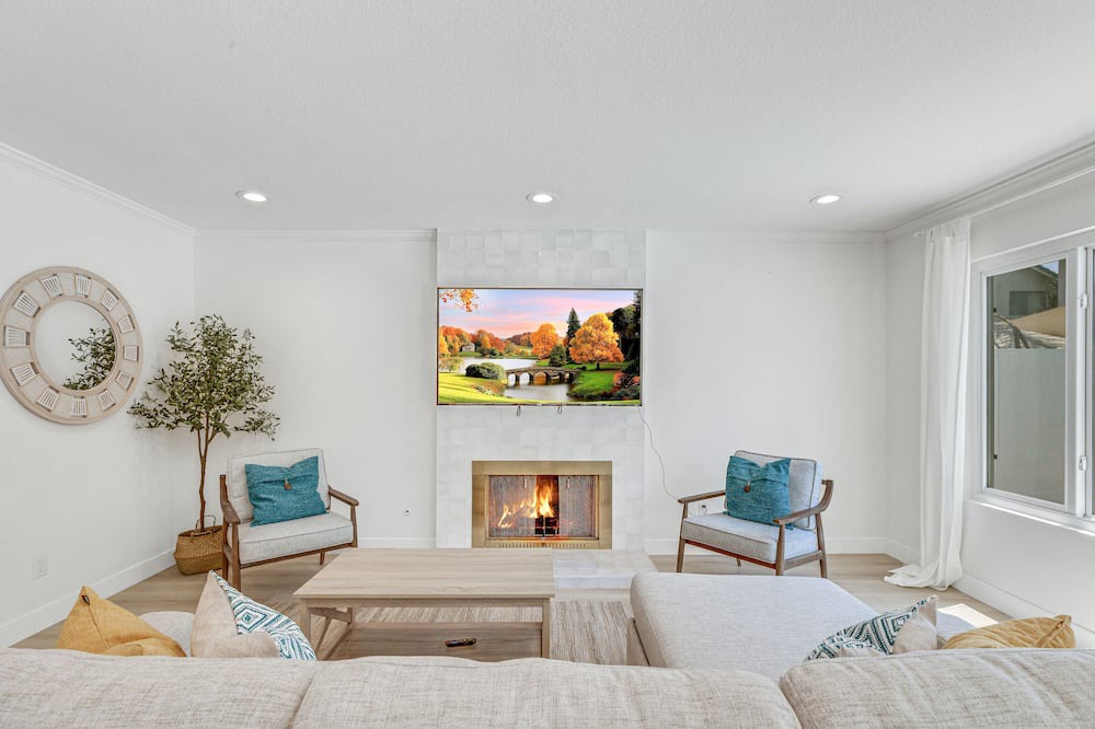 Photo of Bedroom in Eastvale