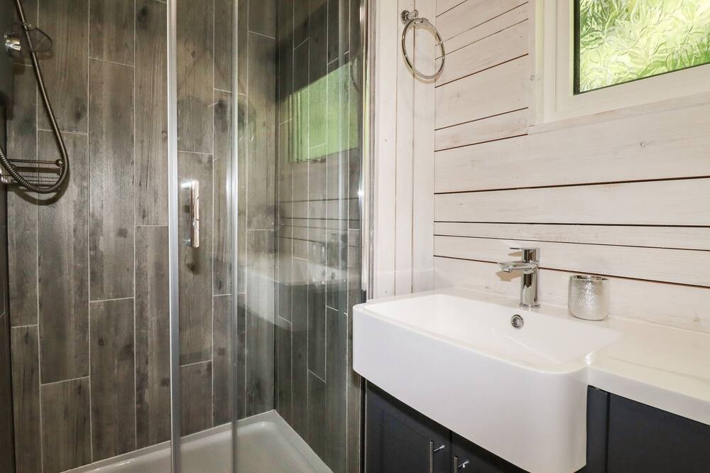 Photo of Bathroom in St Teath