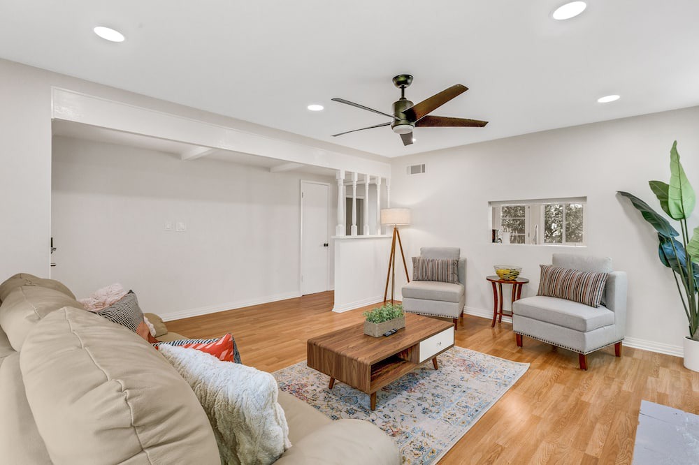 Photo of Livingroom in Gardena