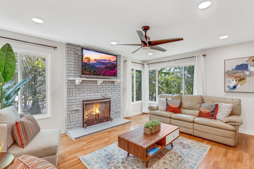 Photo of Livingroom in Gardena