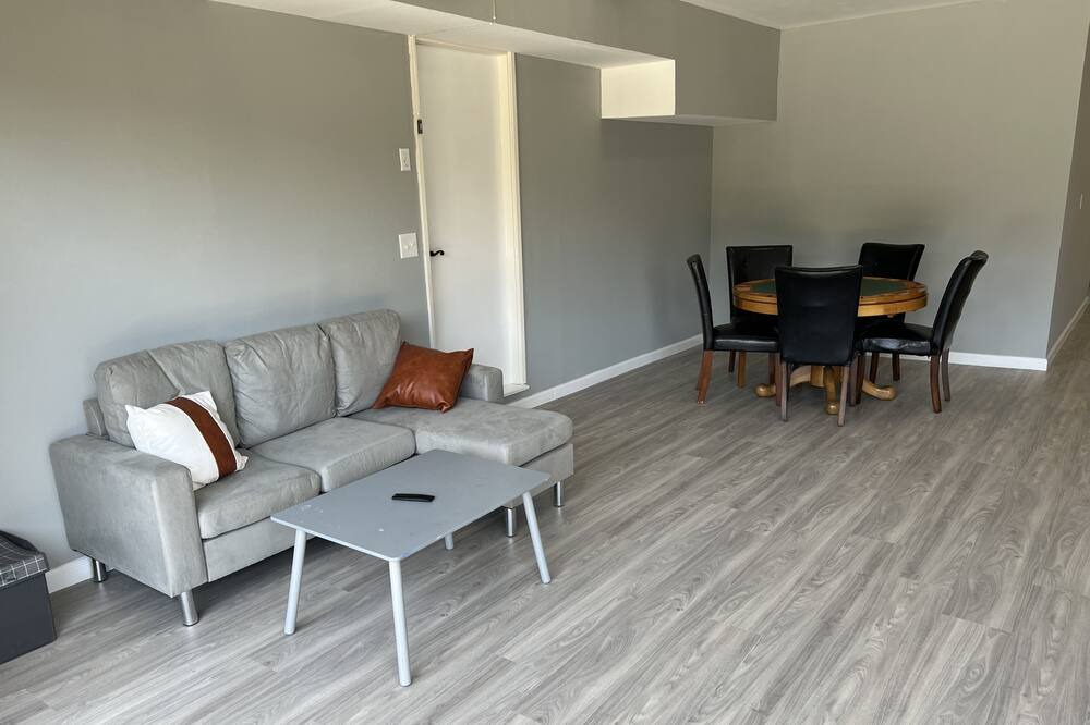 Photo of Livingroom in Frazier Park