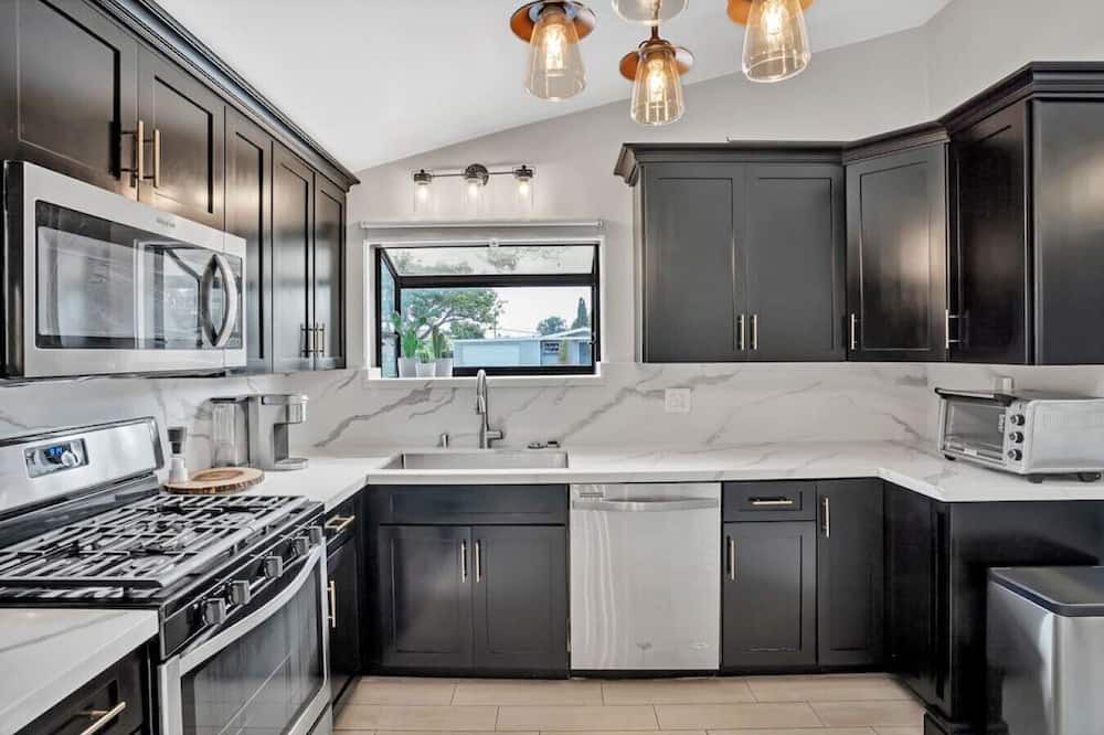 Photo of Kitchen in Serra Mesa