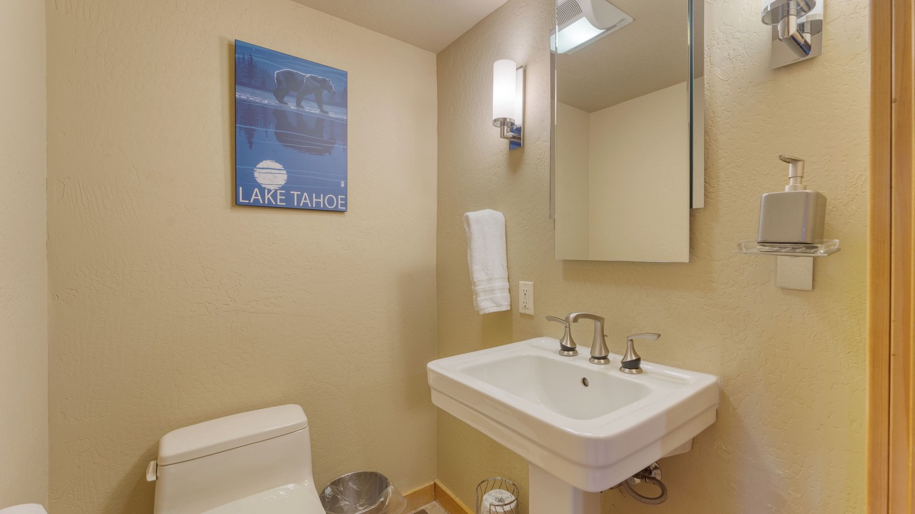 Photo of Bathroom in Tahoma