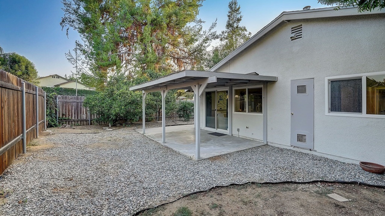 Photo of Outdoor in Estates at Canyon Crest