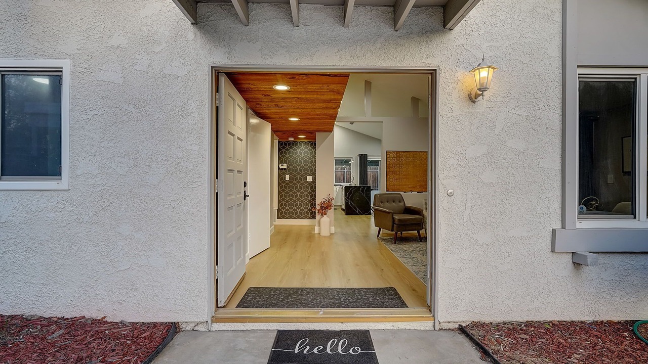 Photo of Outdoor in Estates at Canyon Crest