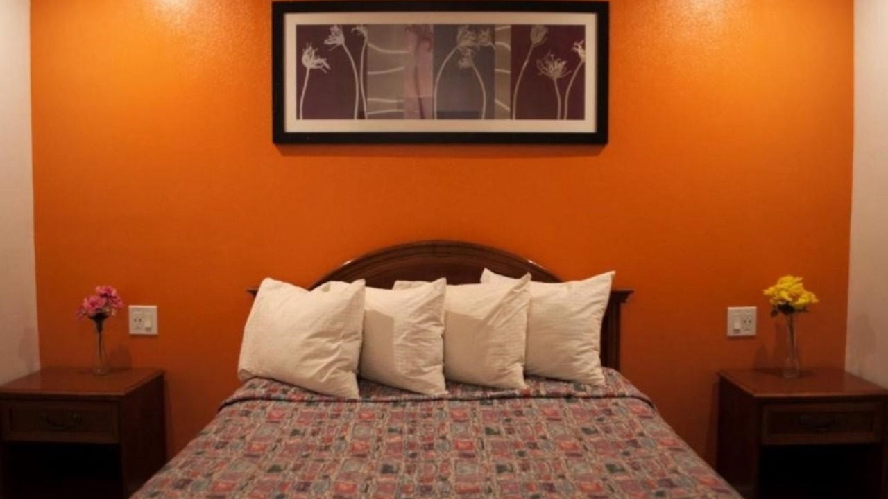 Photo of Bedroom in Oakland