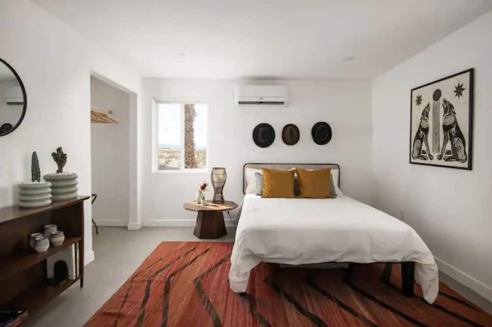 Photo of Bedroom in Wonder Valley