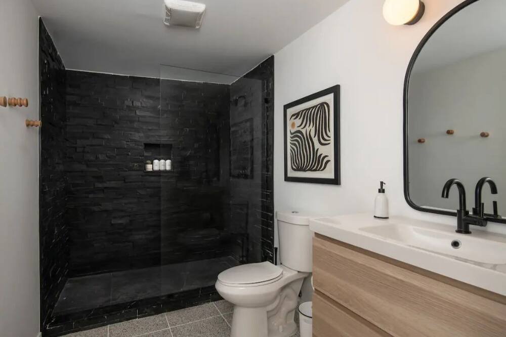Photo of Bathroom in Wonder Valley