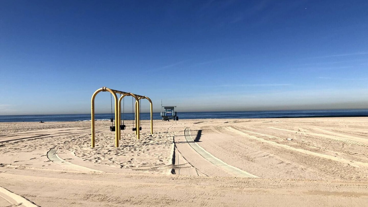 Photo of Others in Hermosa Beach