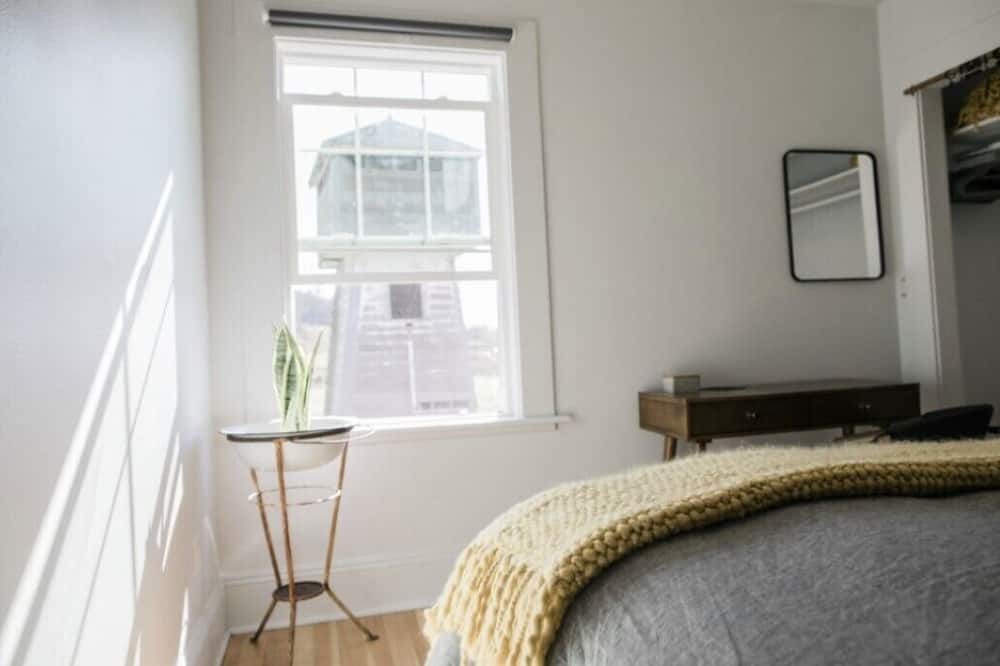 Photo of Bedroom in Carlotta