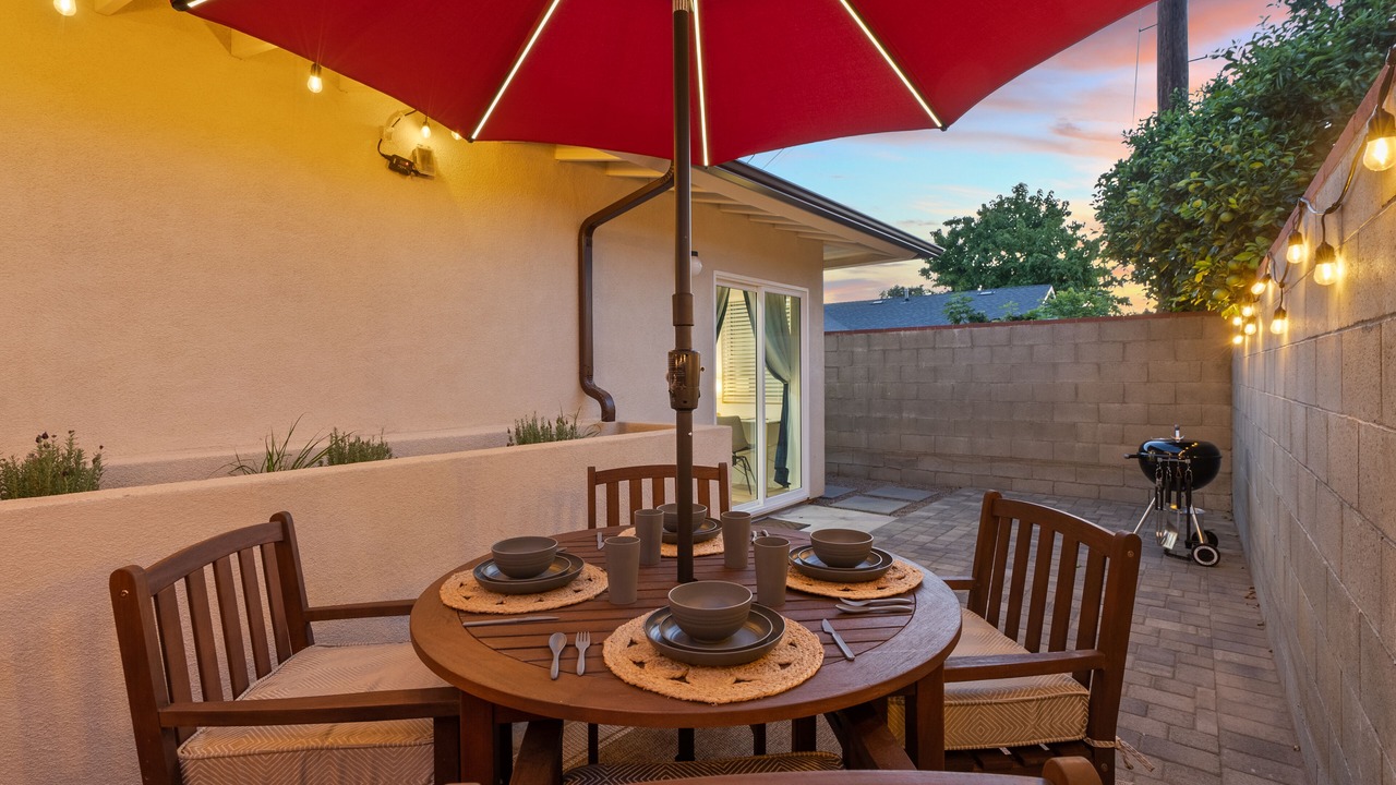Photo of Outdoor in North Hills West