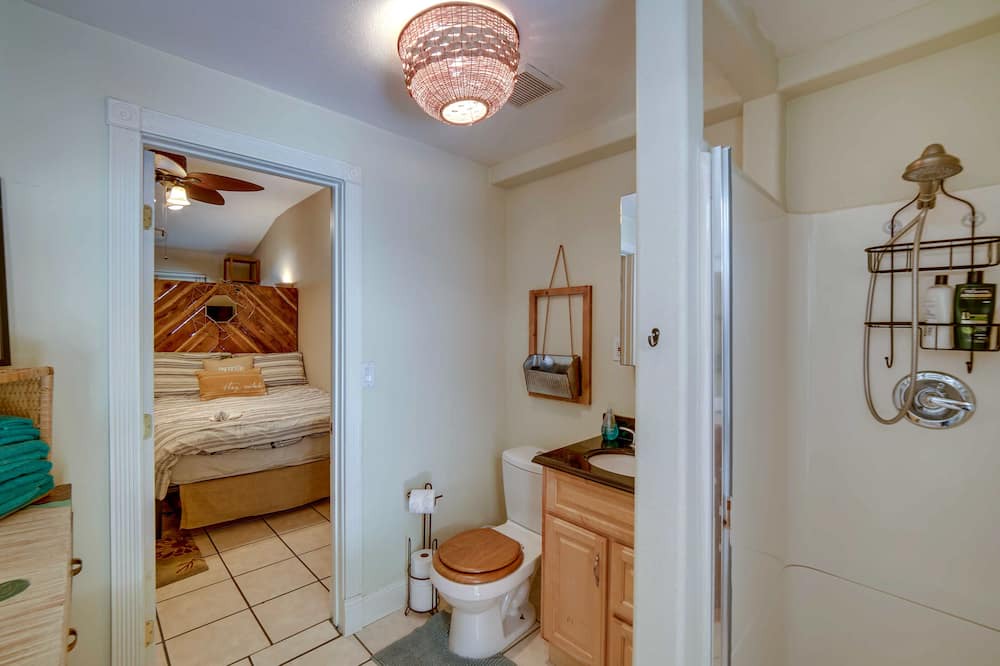 Photo of Bathroom in Ukiah