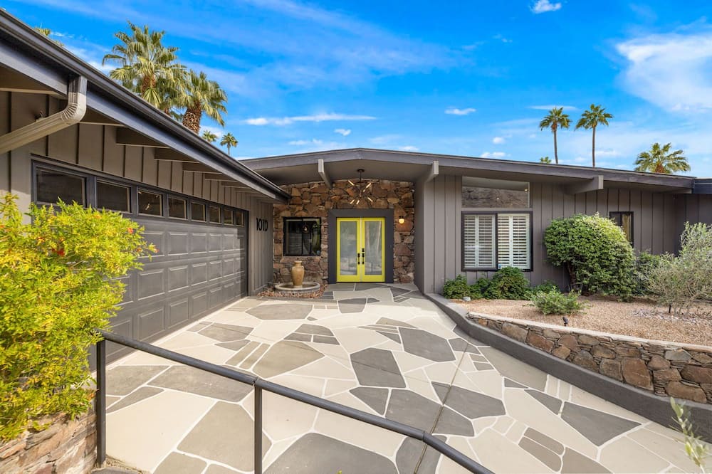 Photo of Outdoor in Palm Springs