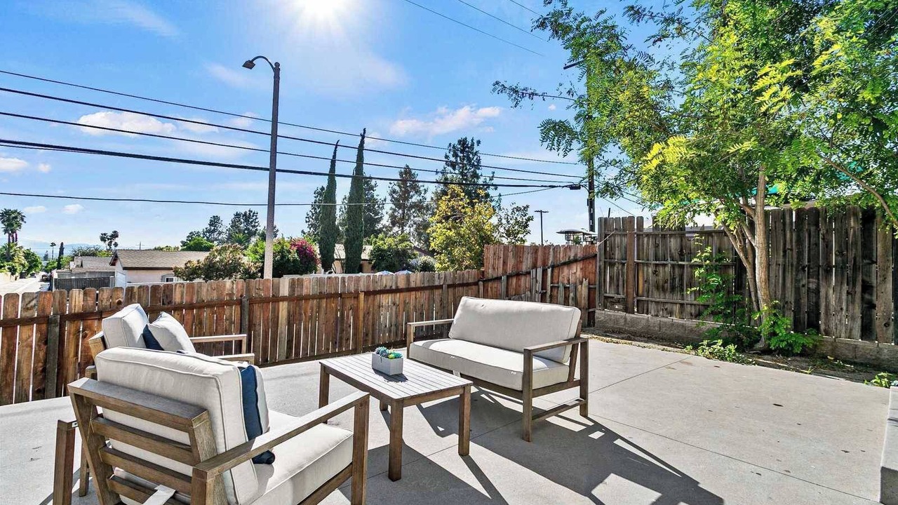 Photo of Outdoor in Sylmar