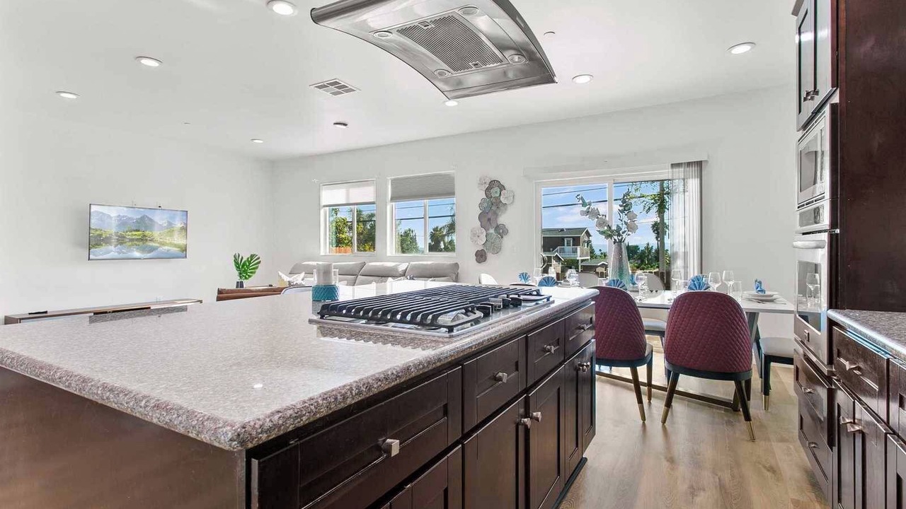 Photo of Kitchen in Sylmar