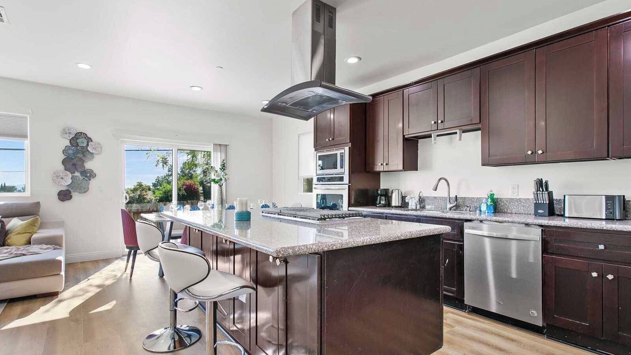Photo of Kitchen in Sylmar
