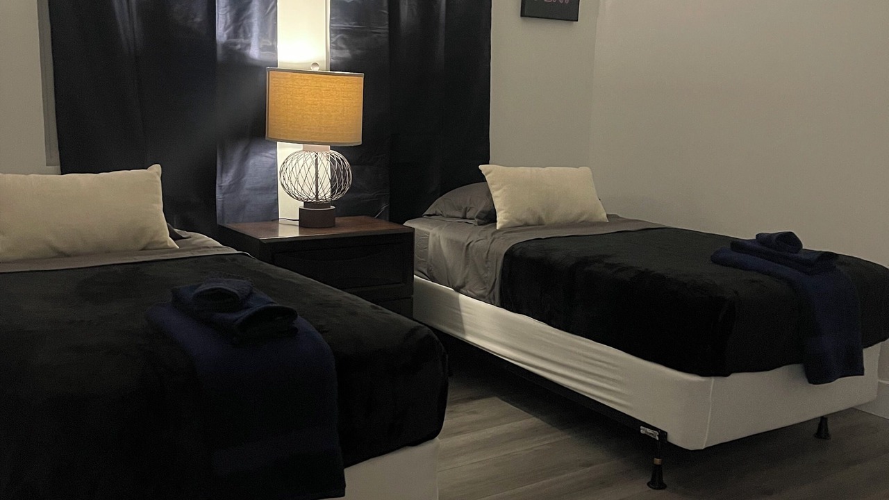 Photo of Bedroom in Lawndale