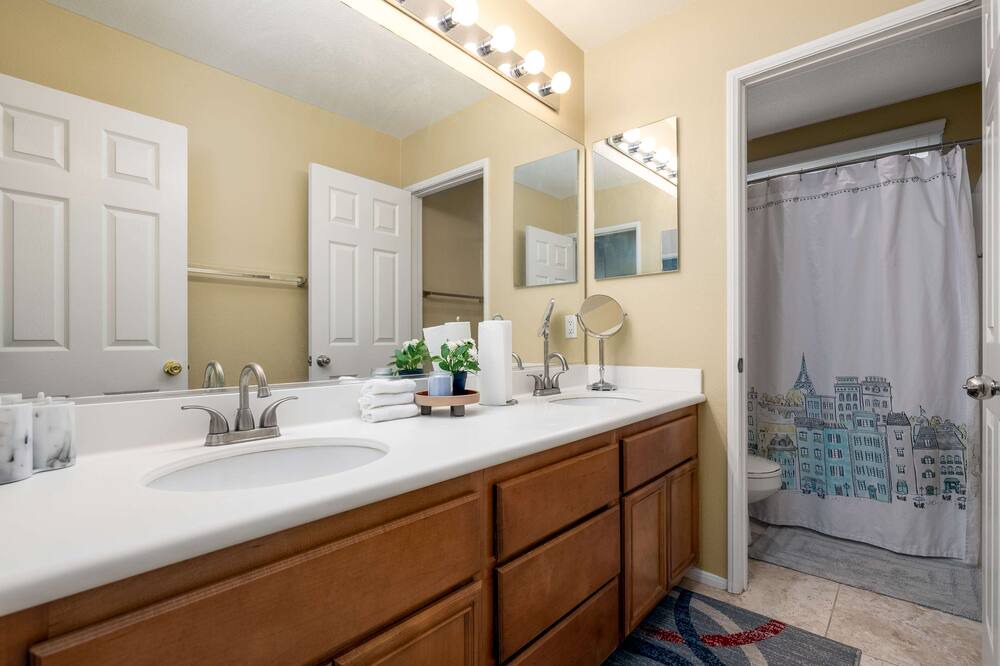 Photo of Bathroom in Menifee