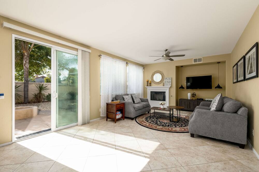 Photo of Livingroom in Menifee