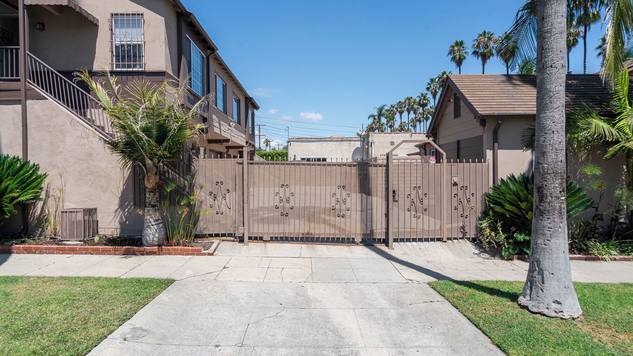 Photo of Outdoor in Park Mesa Heights