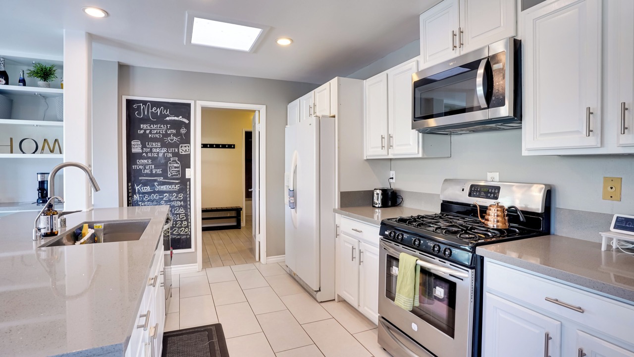Photo of Kitchen in North Tustin