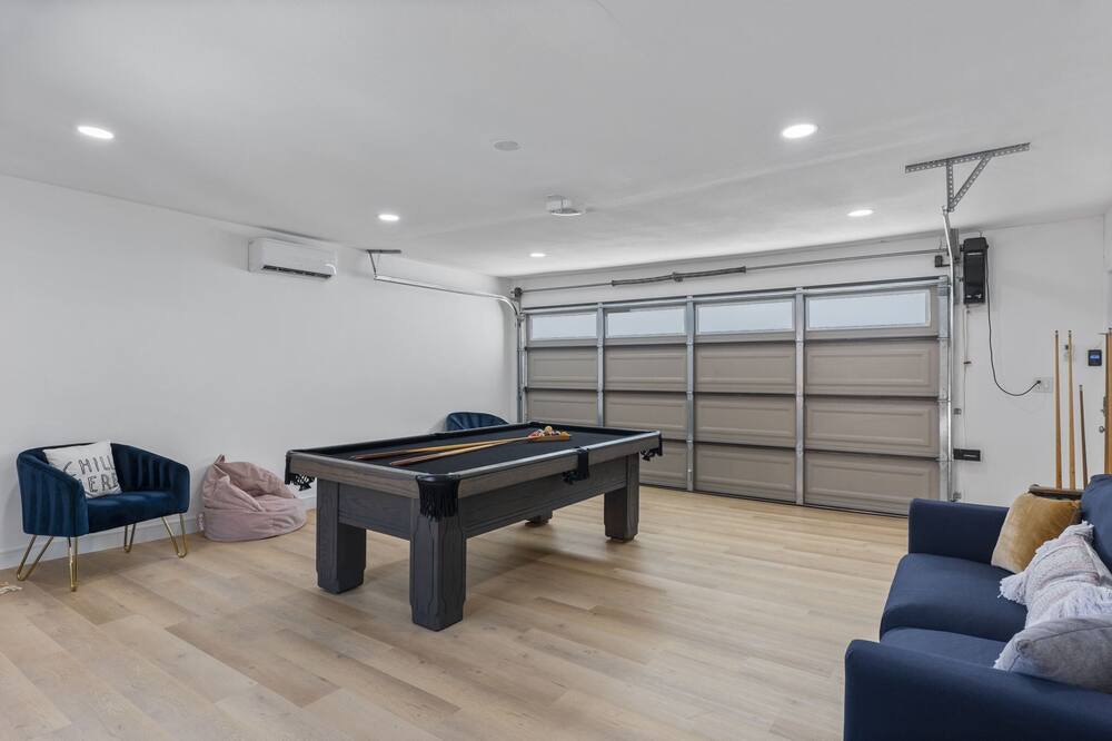 Photo of Bedroom in North Tustin