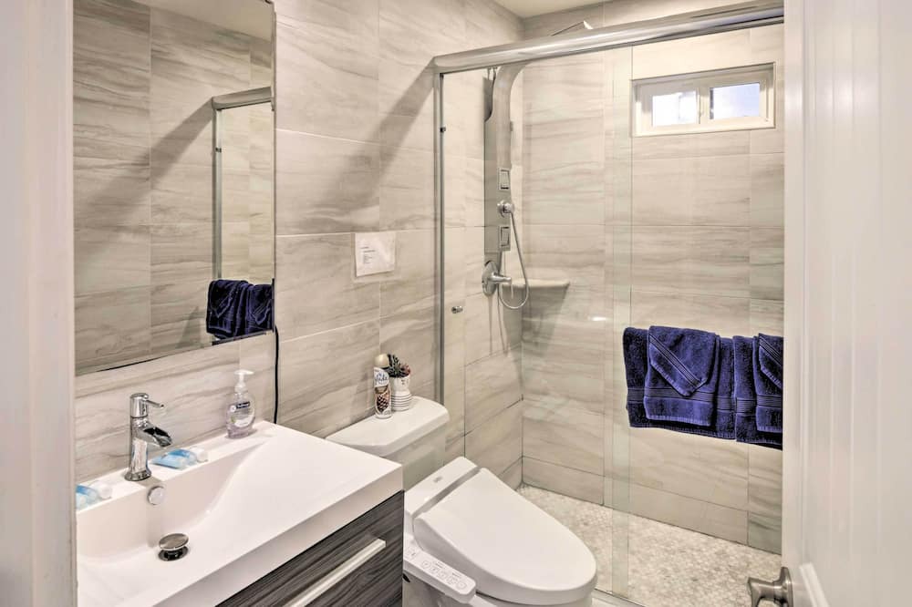 Photo of Bathroom in Evergreen