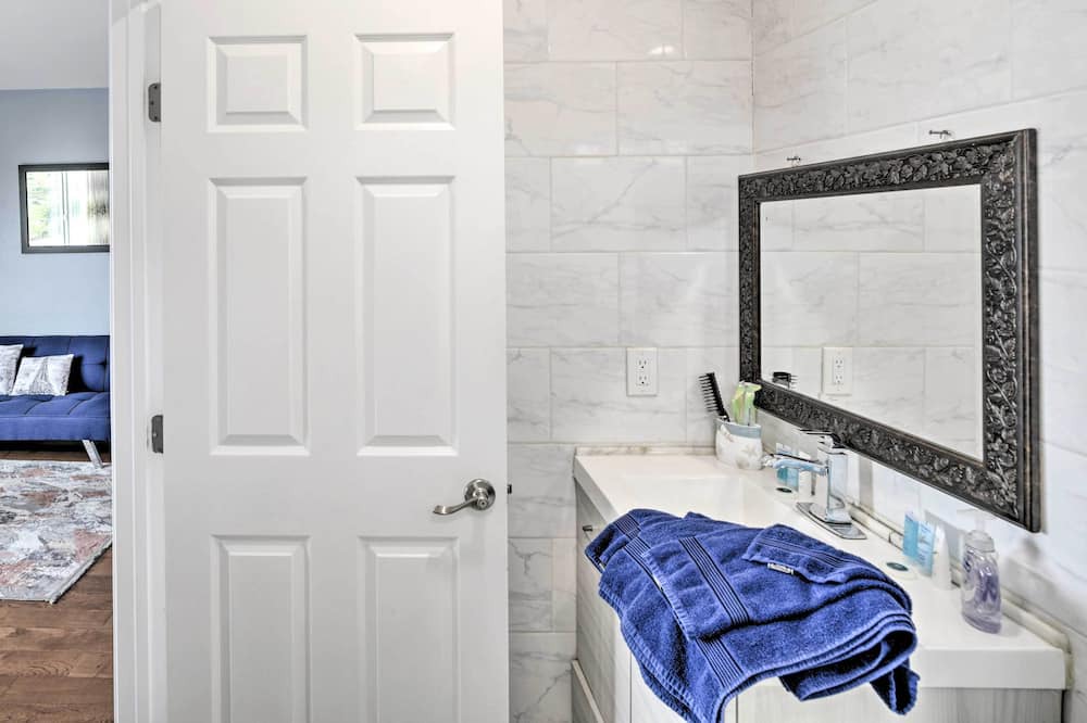 Photo of Bathroom in Evergreen